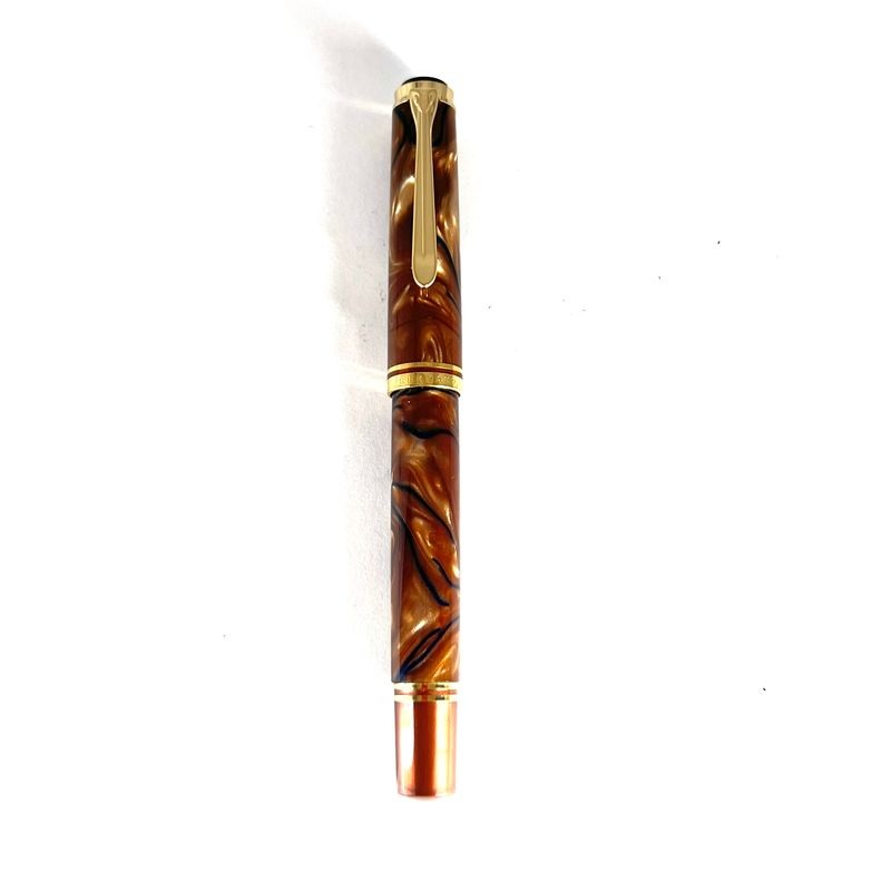 Pelikan Grand Place, Brussels “Historic Places” Edition M620 Fountain Pen