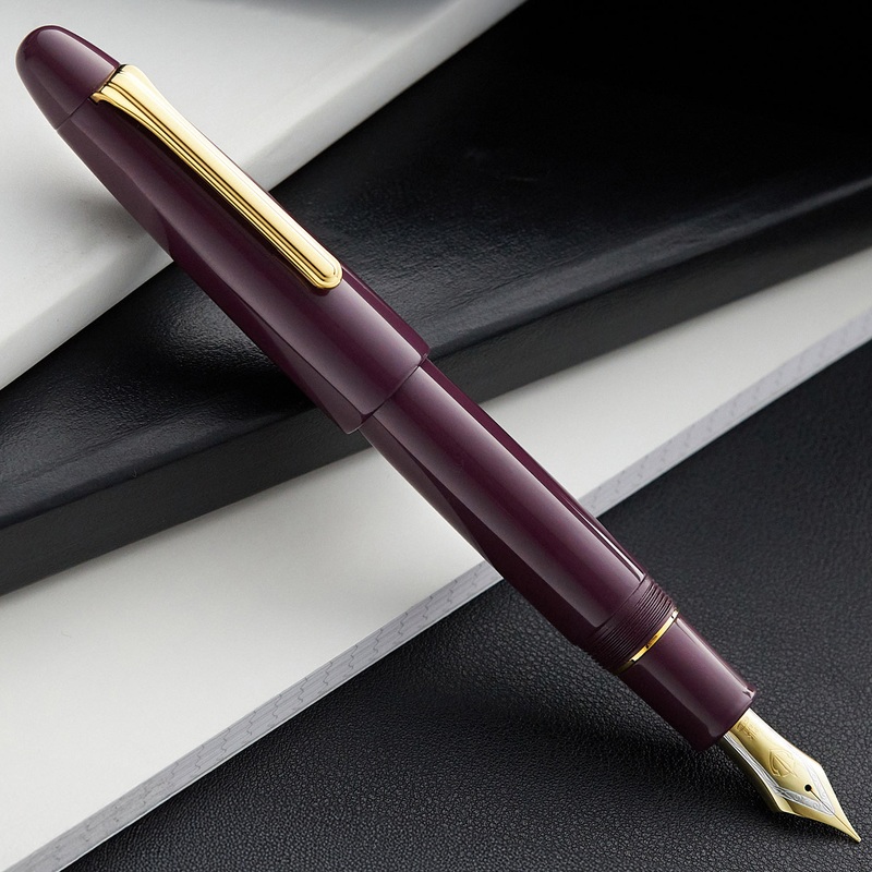 Sailor 1911 King of Pens Color Urushi Ebonite Fountain Pen – Lilac Medium