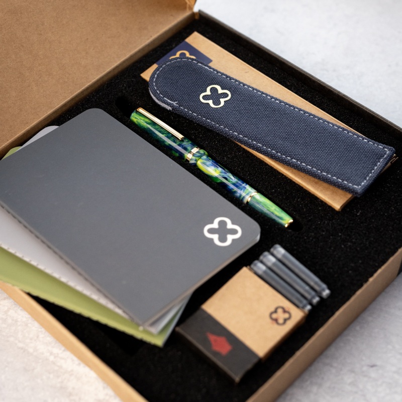 Esterbrook Bundle Set – JR Pocket Pen Beleza Gold Extra Fine