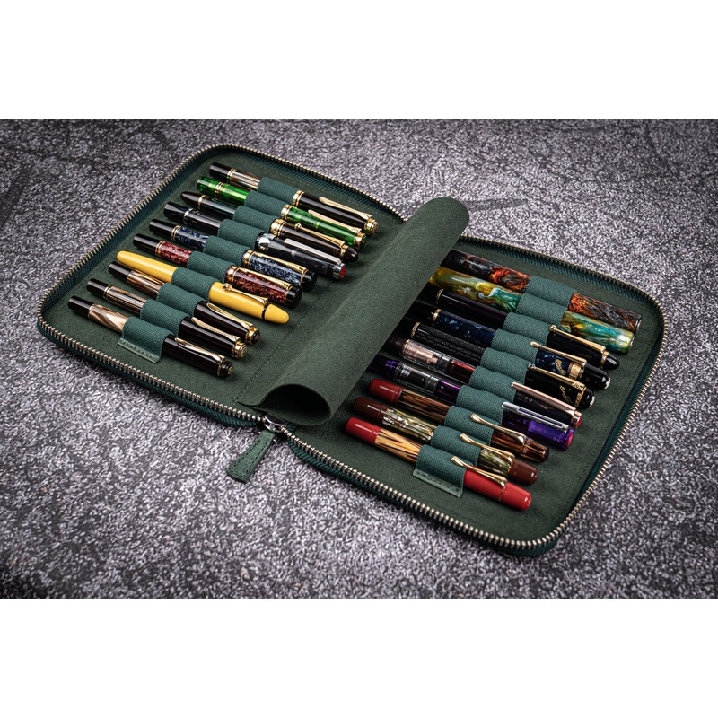 Leather Zippered 20 Slots Pen Case – Crazy Horse Forest Green