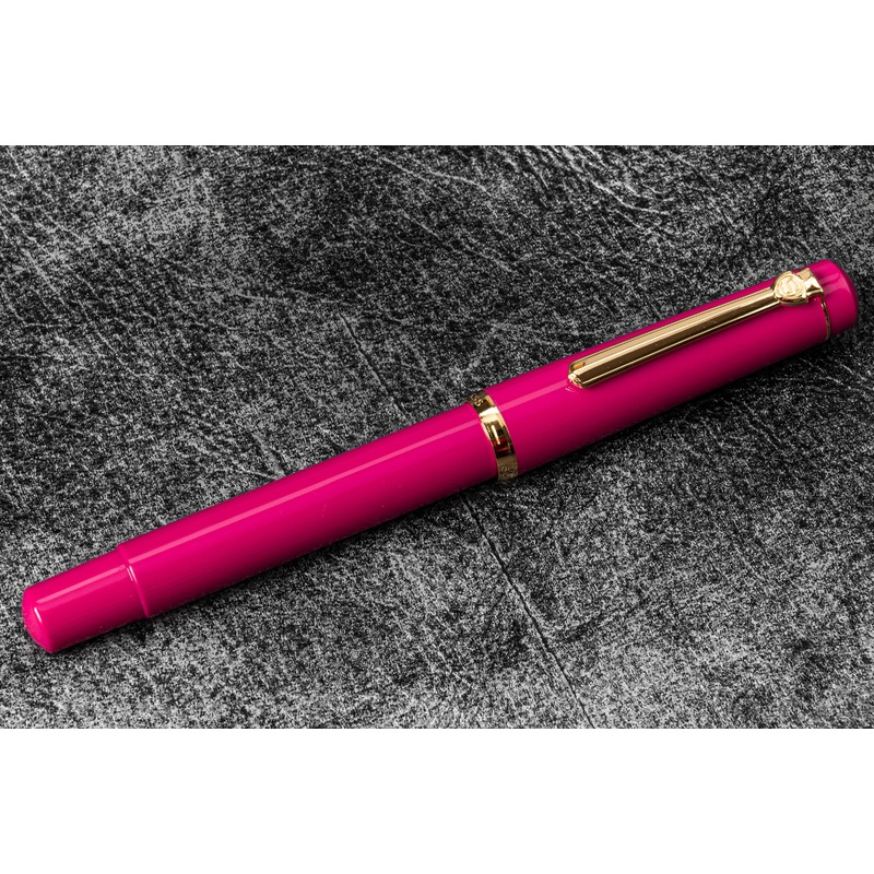 Scrikss 419 Fountain Pen Fuchsia