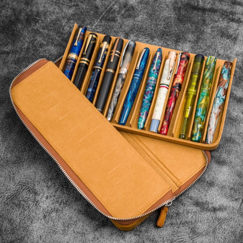 Galen Leather 12 Slot Zippered Magnum Opus Pen Case – Crazy Horse Brown (with Removable Pen Tray)