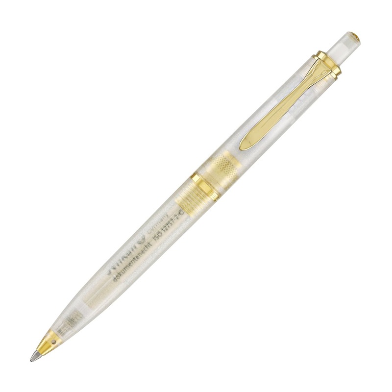 Pelikan Classic 200 Ballpoint Pen in Golden Beryl