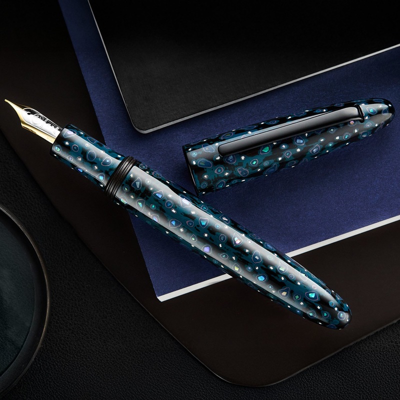 TACCIA Miyabi Shin Tsugaru Nuri – Ao-Iro (Limited Edition) Medium Fine