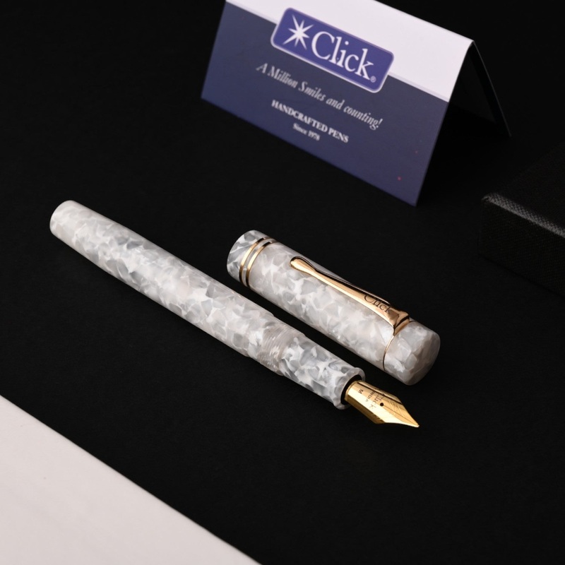 Click Renaissance Fountain Pen – Polar White GT Extra Fine
