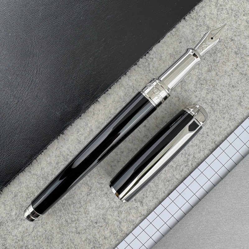 S.T. Dupont Line D Medium Fountain Pen – Black with Palladium Trim (Doorbuster) Fine
