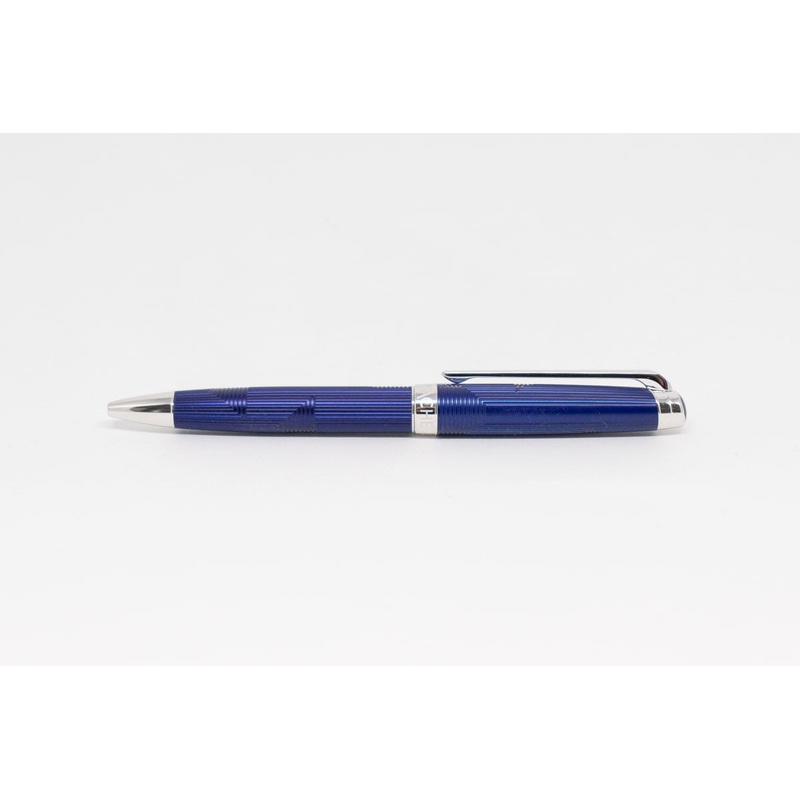 CARAN D’ACHE Lman Ballpoint Pen – Bleu Marin