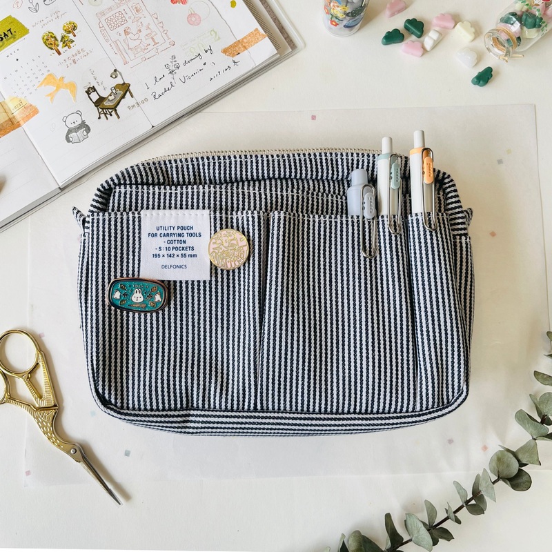 Delfonics Utility Pouch – White Stripe Small