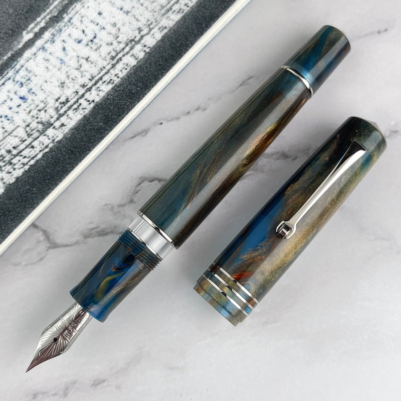Leonardo Momento Zero Grande 2.0 Fountain Pen – Stardust Extra Fine