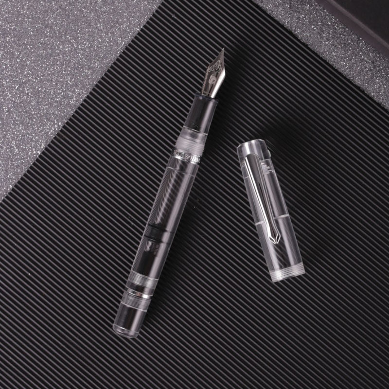 Nahvalur Original Demonstrator Fountain Pen Medium