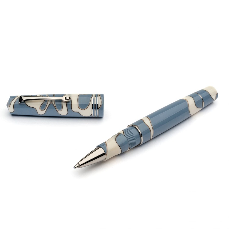 Leonardo Momento Zero Rollerball Pen in Nuvola Gold