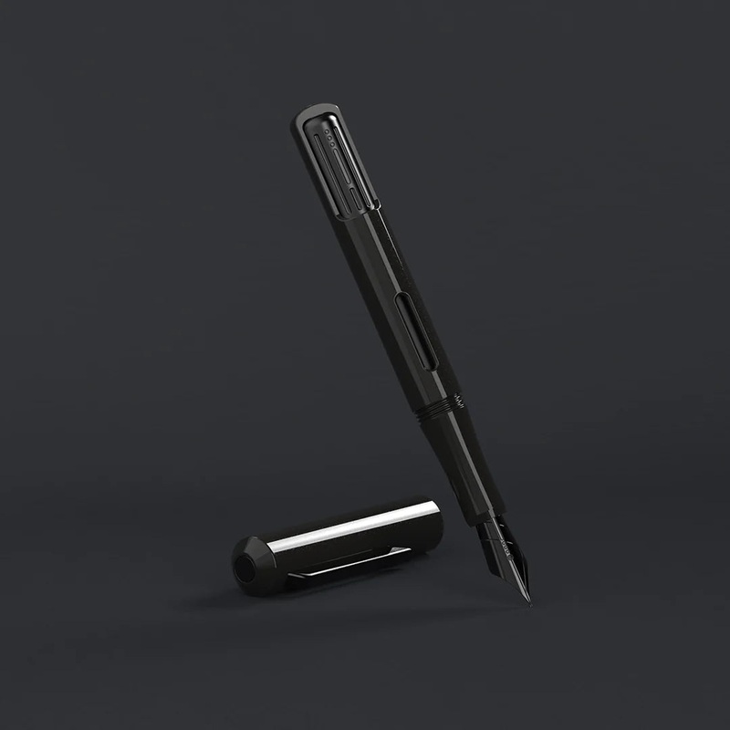 Endless Captiva Fountain Pen – Stealth Black Medium