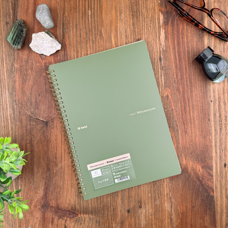 Kleid x Mnemosyne Notebook – Grid – B5