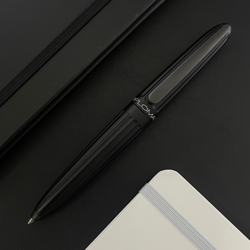 Diplomat Aero Ballpoint Pen – Black