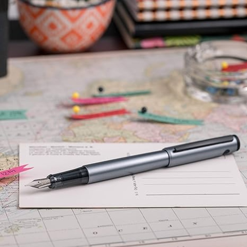 Pilot Explorer Fountain Pen – Gray