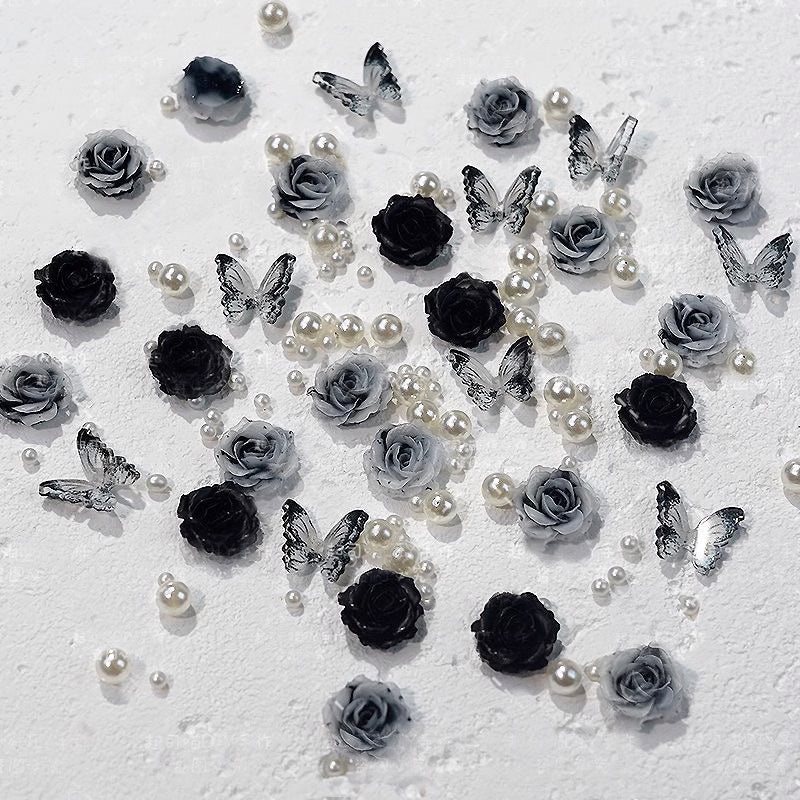 CoraCreaCrafts Black and White Rose Trinkets