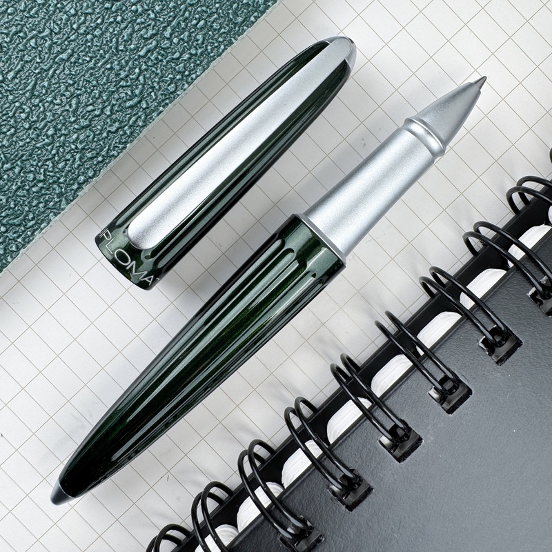 Diplomat Aero Rollerball Pen – Evergreen