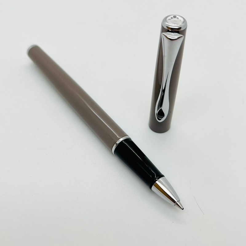Diplomat Traveller Rollerball Taupe Grey
