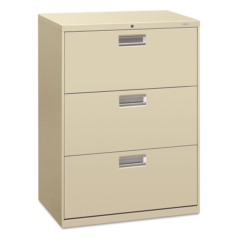 600 SERIES THREE-DRAWER LATERAL FILE, 30W X 18D X 39.13H, PUTTY