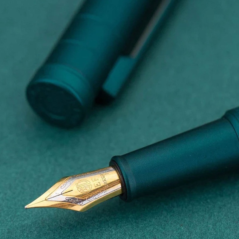 Hongdian 1851 Fountain Pen – Dark Green