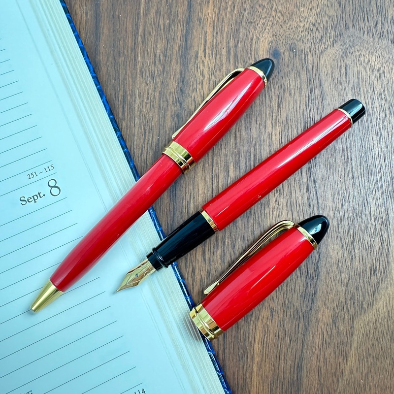 Aurora Ipsilon Resin Fountain Pen and Ballpoint Gift Set – Red