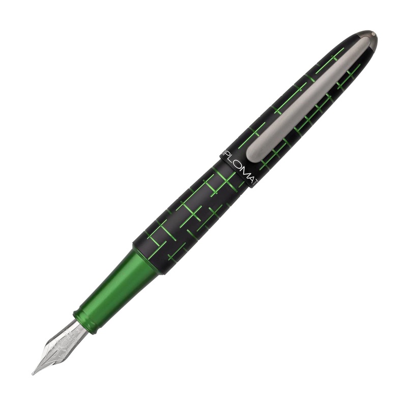 Diplomat Elox Matrix Fountain Pen in Ring Black & Green