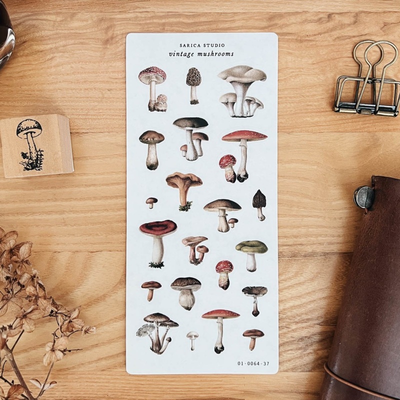 Sarica Studio Stickers – Vintage Mushrooms