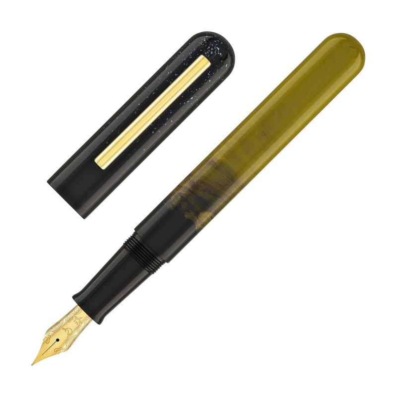 IKKAKU by Nahvalur Gradient Urushi Fountain Pen in Cong-L Scallion Green