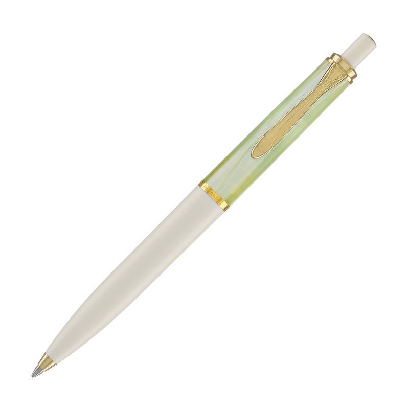 Pelikan Classic 200 Ballpoint Pen in Pastel Green