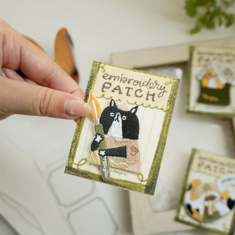Teayou Embroidered Clip-On Patch – Pen Cat