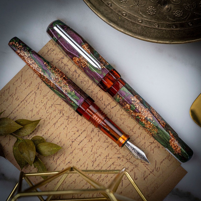 Benu AstroGem Fountain Pen – Midas Fine