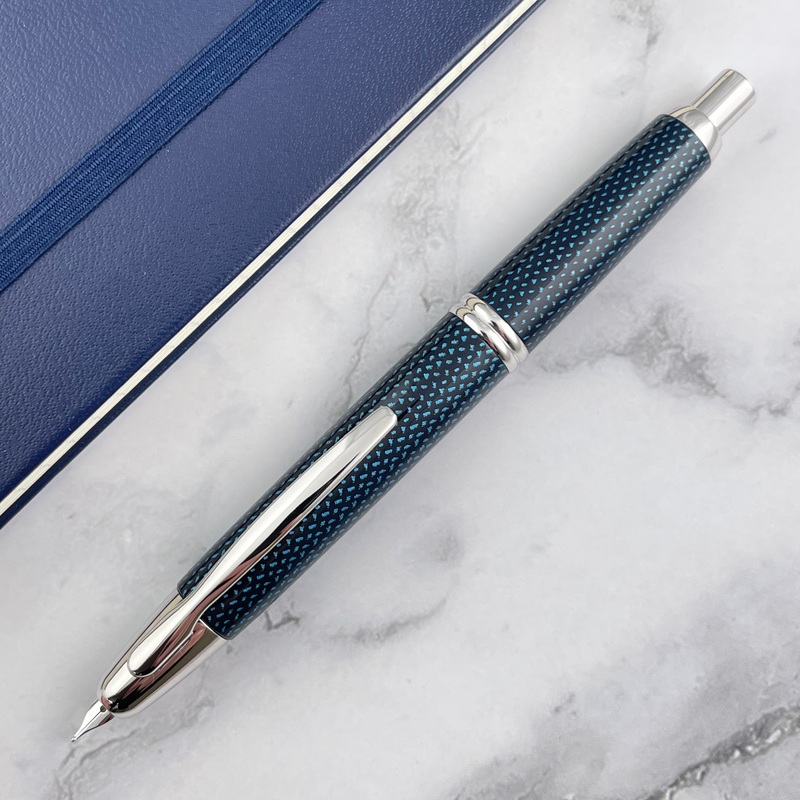 Pilot Vanishing Point Fountain Pen – Blue Carbonesque Fine
