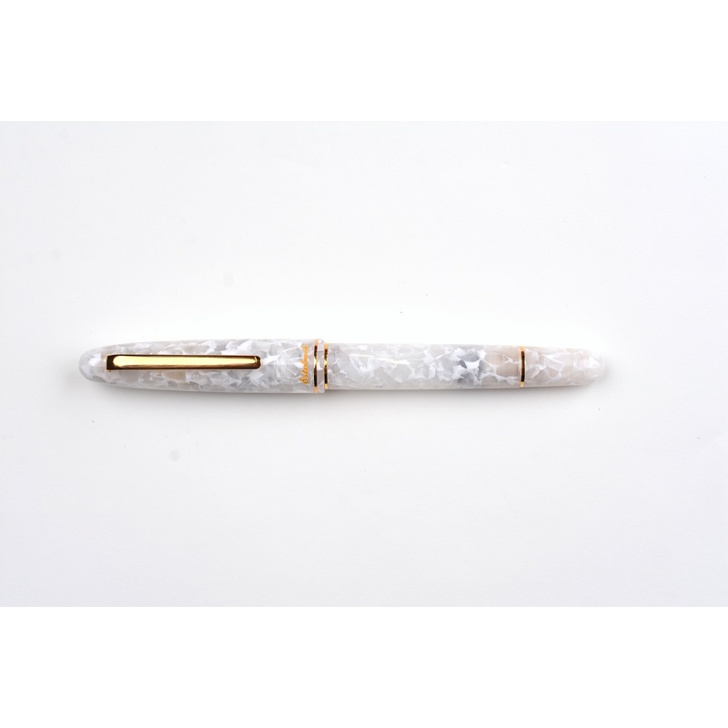 Esterbrook Estie Fountain Pen – Winter White – Piston Filler Extra Fine