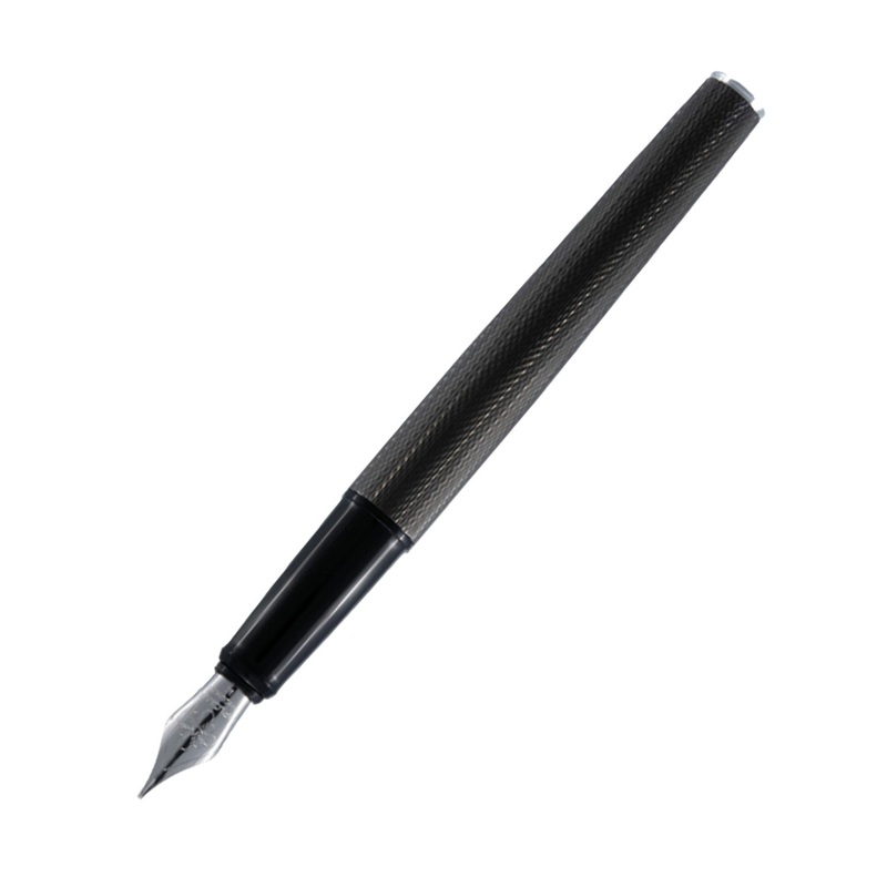 Diplomat Esteem Fountain Pen – Black Barley CT Fine