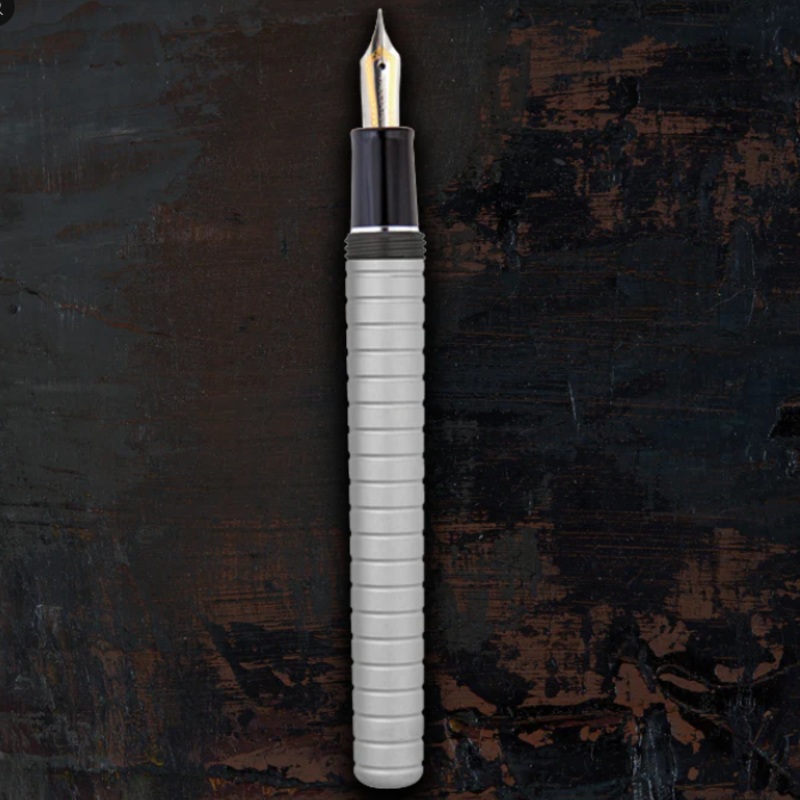 TACCIA Pinnacle Fountain Pen – Graphite Gray Extra Fine