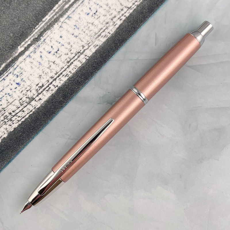 Pilot Vanishing Point Decimo Fountain Pen – Champagne Extra Fine