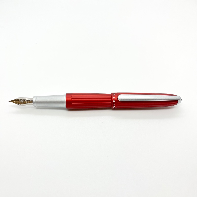 Diplomat Aero Fountain Pen Red Medium