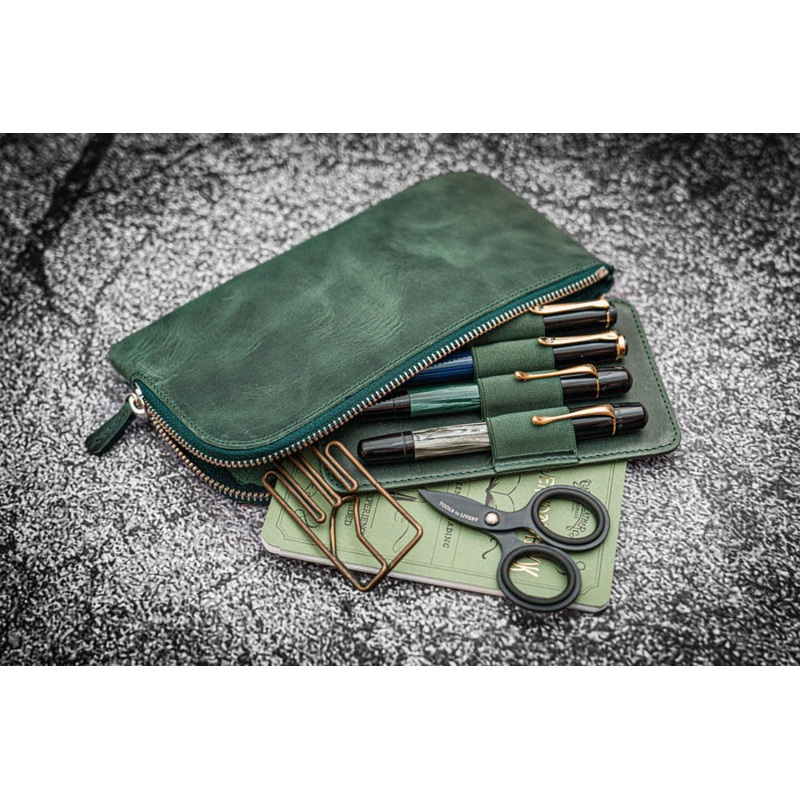 Galen Leather Slip-N-Zip 4 Slots Zippered Pen Pouch in Crazy Horse Forest Green