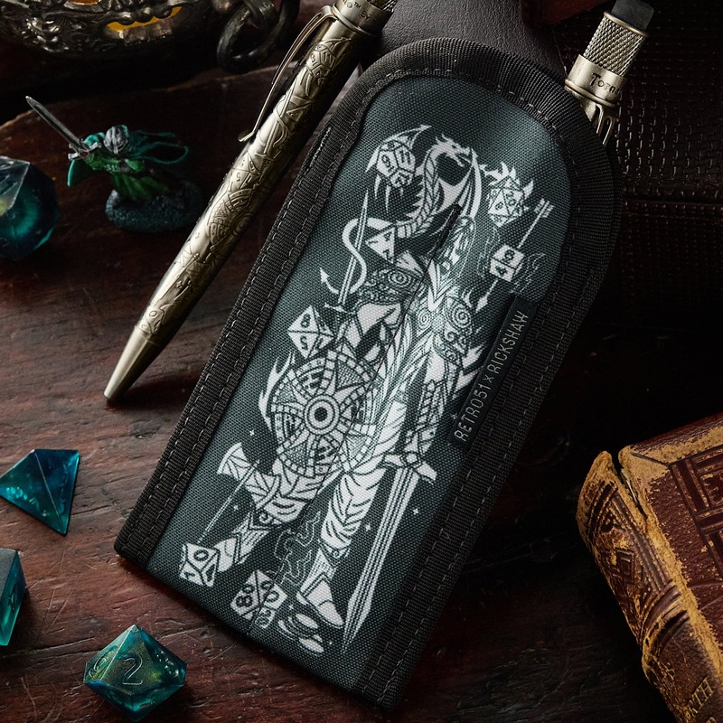 Retro 51 x Rickshaw Bagworks 2 Pen Coozy – Fire & Dice 2e: Fighter