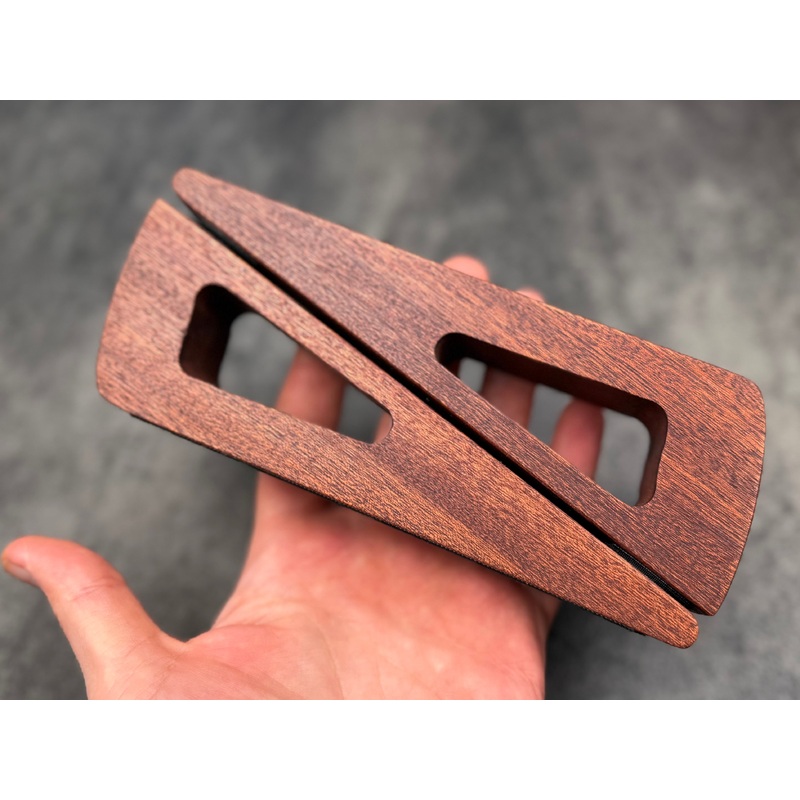 Wooden Stand for MacBook & iPad  – Mahogany – with Leather Carry Sleeve