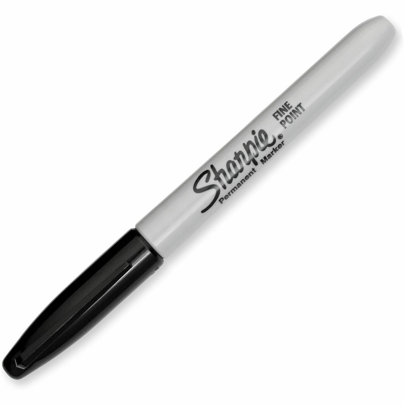 Sharpie Permanent Marker – Bold, Fine Marker Point – Black Ink – 1 Dozen