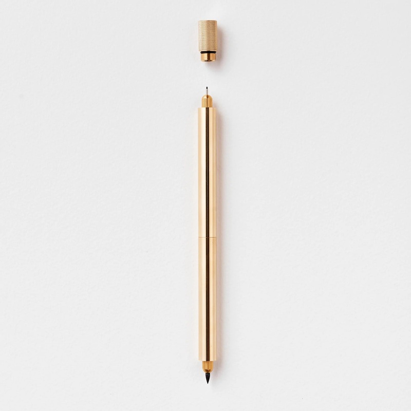 Tom’s Studio Lumos Pro The Infinitely Refillable Pen – Brass (Duo Tip)