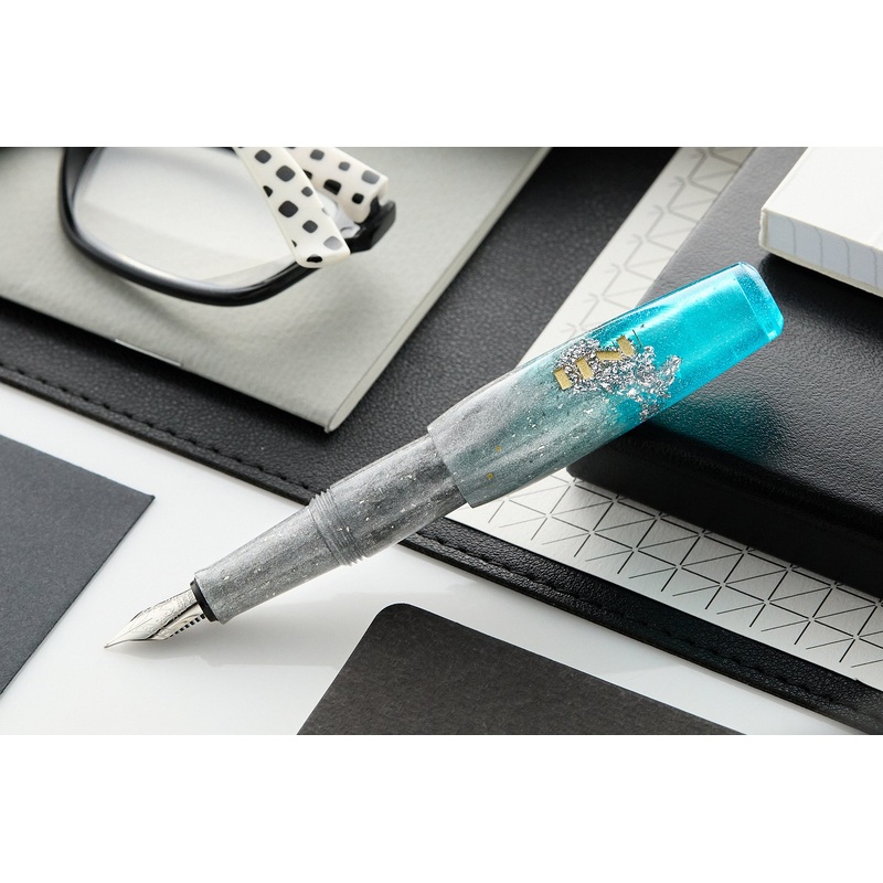 BENU Pixie Fountain Pen – Aqua Glow Extra-Fine