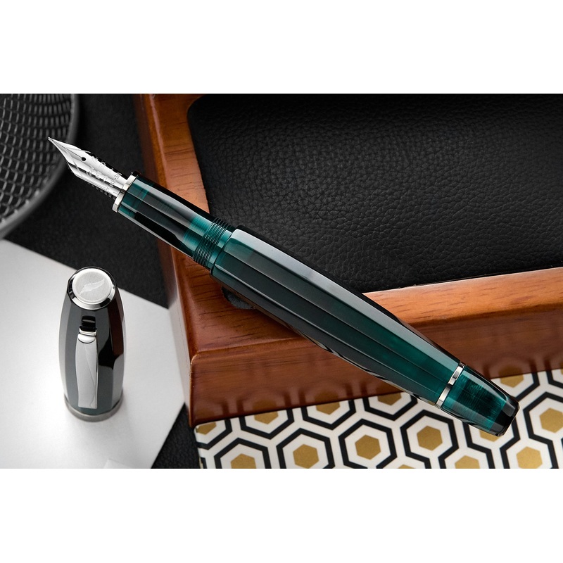 SCRIBO FEEL Fountain Pen – Ombre Verdi (Limited Edition) 14k Flex Extra-Fine