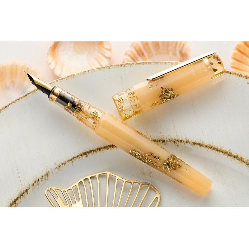 BENU Euphoria Fountain Pen – Golden Beach Fine