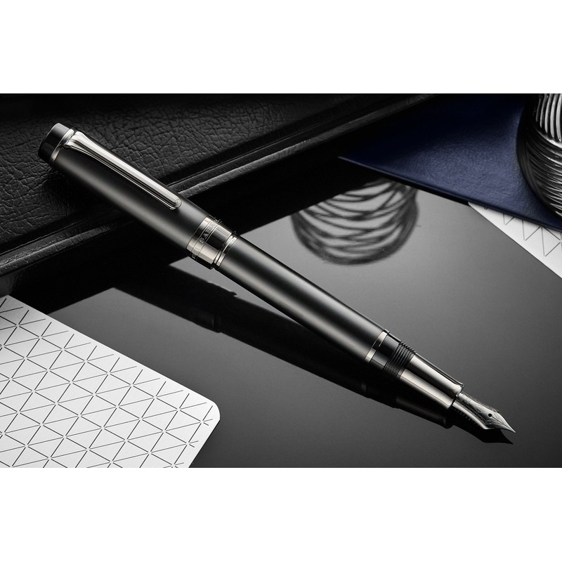 Sailor CYLINT Fountain Pen – Matte Black Stainless Steel Fine