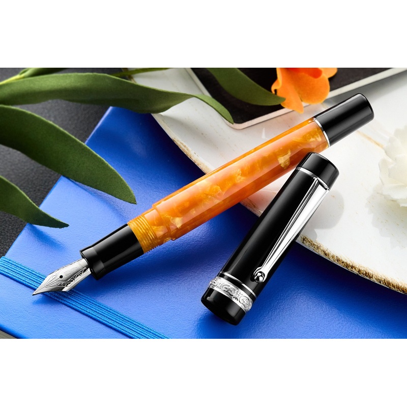 Delta DV Original Slim-Size Fountain Pen – Original Extra-Fine