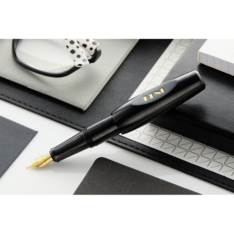 BENU Pixie Fountain Pen – Smoky Black Extra-Fine