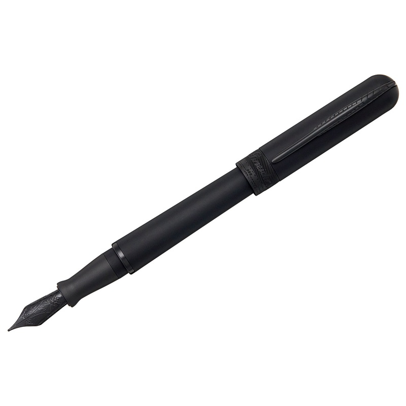 Pineider Avatar UR Fountain Pen – Matte Black Fine