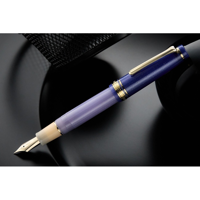 Sailor Pro Gear Fountain Pen – Dreamy Hour Extra-Fine